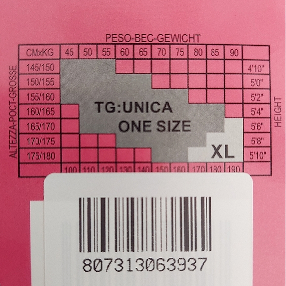 RESTOCKED! Sparkly Rhinestone Fishnet Tights - Picture 4 of 4